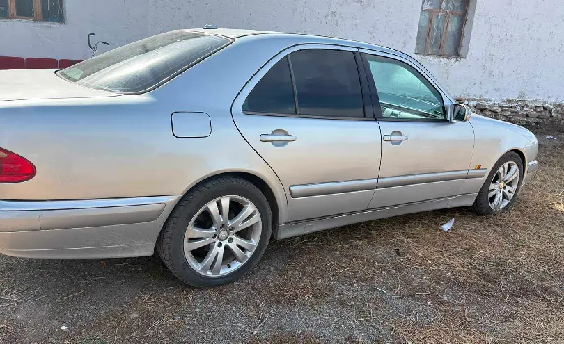 Mercedes-Benz E-Класс 2001 года за 3 500 000 тг. в Шымкент фото 2
