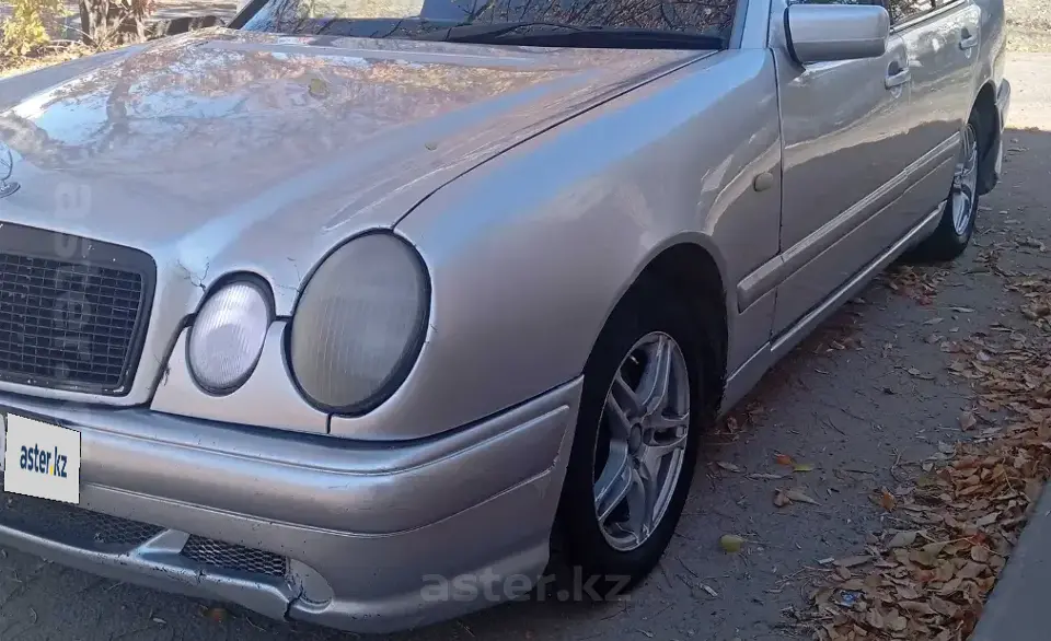 Mercedes-Benz E-Класс 1998 года за 1 150 000 тг. в Астана фото 2