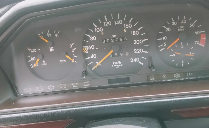 Mercedes-Benz E-Класс 1993 года за 2 300 000 тг. в Усть-Каменогорск