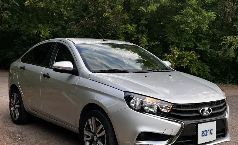 LADA (ВАЗ) Vesta 2018 года за 5 300 000 тг. в Уральск фото 3