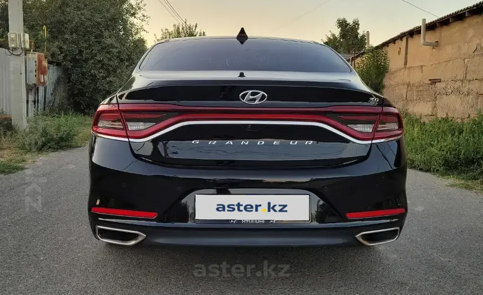 Hyundai Grandeur 2018 года за 11 000 000 тг. в Шымкент фото 3