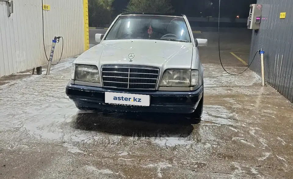 Mercedes-Benz E-Класс 1993 года за 1 250 000 тг. в Карагандинская область фото 2