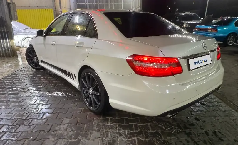 Mercedes-Benz E-Класс 2010 года за 7 550 000 тг. в Алматы фото 3