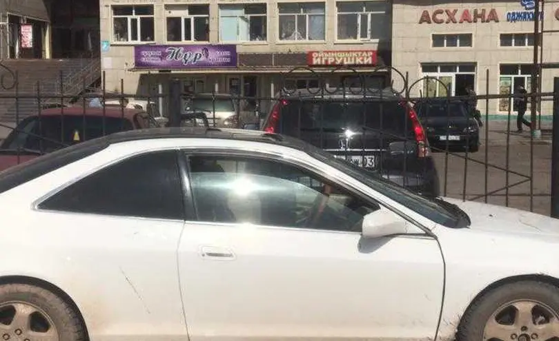 Honda Accord 1998 года за 600 000 тг. в Астана фото 2
