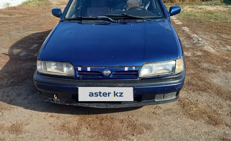 Nissan Primera 1993 года за 450 000 тг. в Астана фото 2