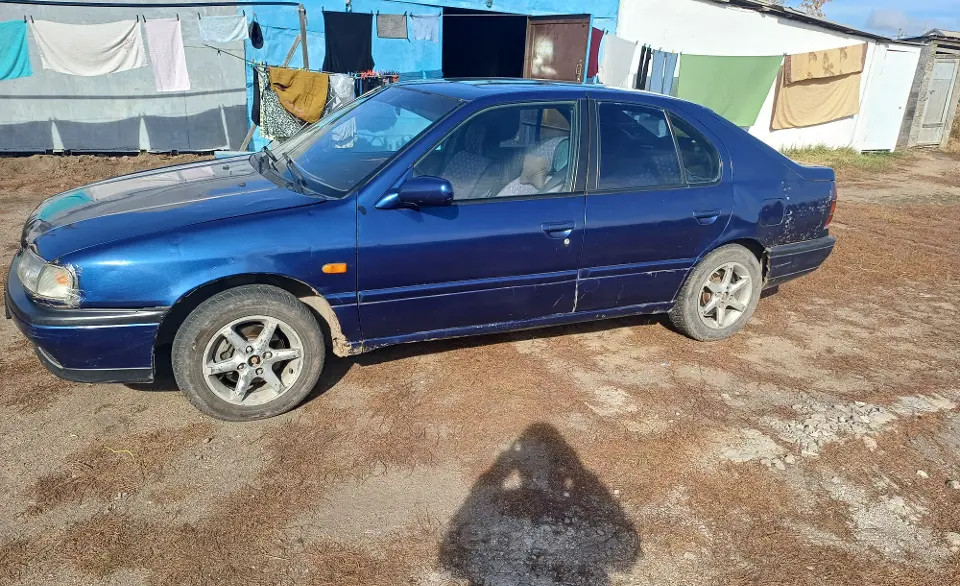 Nissan Primera 1993 года за 450 000 тг. в Астана