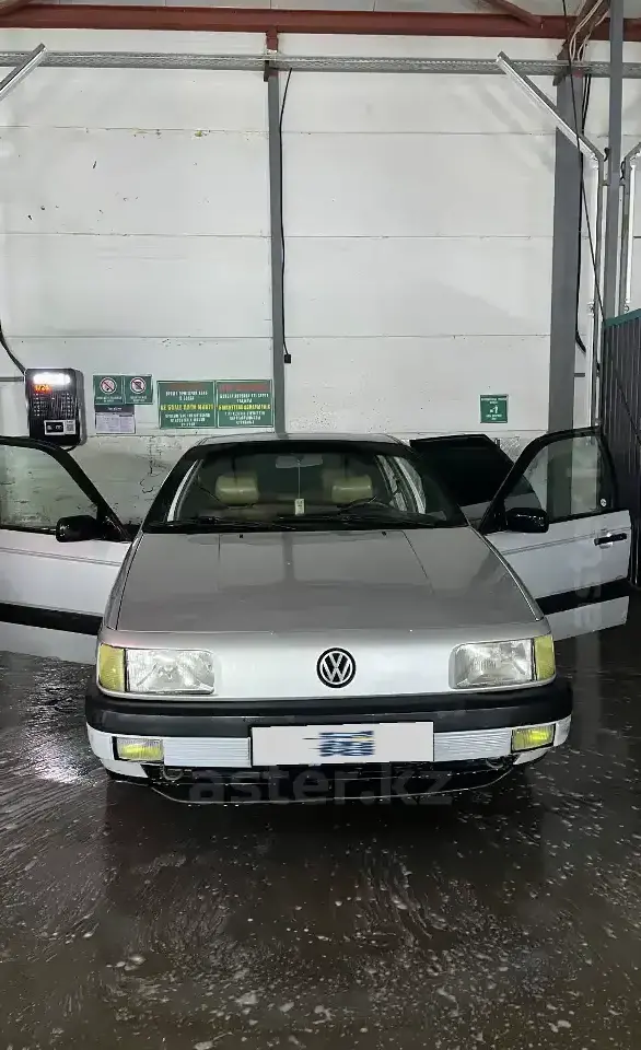 Volkswagen Passat 1988 года за 850 000 тг. в Карагандинская область фото 1