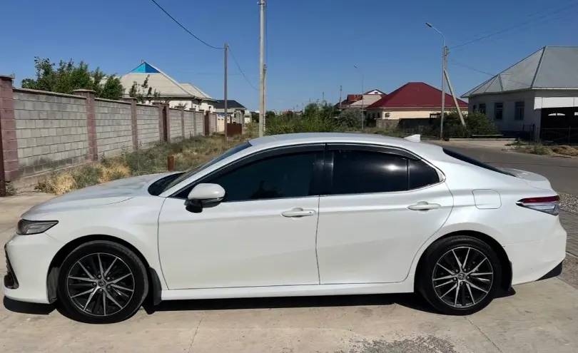 Toyota Camry 2022 года за 17 000 000 тг. в Алматы фото 3