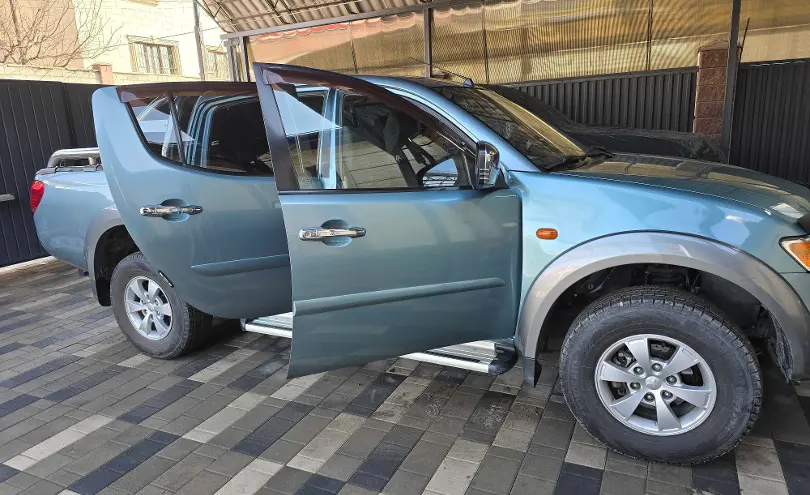Mitsubishi L200 2009 года за 7 000 000 тг. в Алматы фото 4