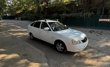 LADA (ВАЗ) Priora 2011 года за 1 000 000 тг. в Алматы фото 3