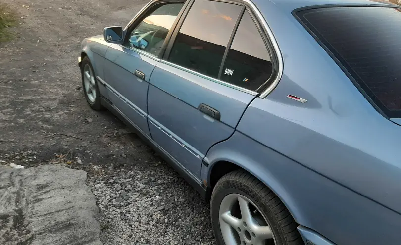 BMW 5 серии 1990 года за 2 000 000 тг. в Карагандинская область фото 5