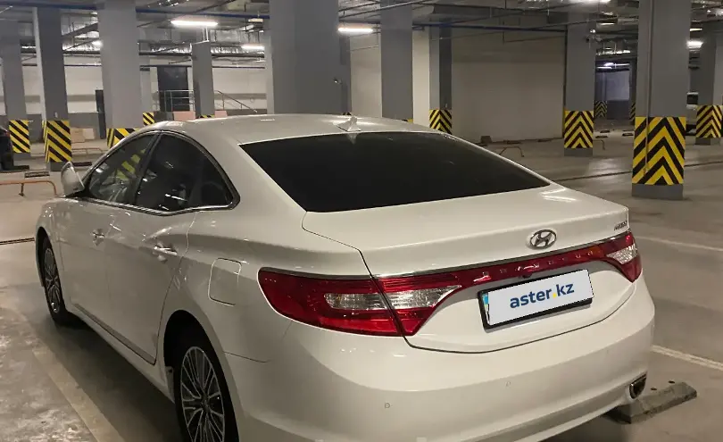 Hyundai Grandeur 2011 года за 7 700 000 тг. в Астана фото 3