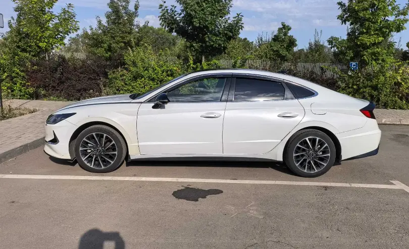 Hyundai Sonata 2023 года за 11 000 000 тг. в Алматы фото 4