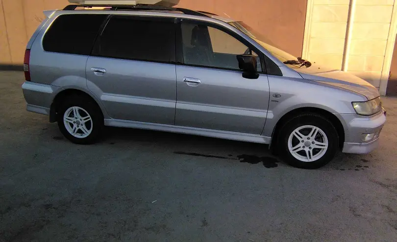 Mitsubishi Space Wagon 2002 года за 4 000 000 тг. в Актау фото 2