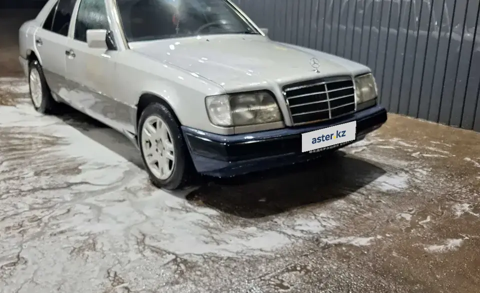 Mercedes-Benz E-Класс 1993 года за 1 250 000 тг. в Карагандинская область фото 3