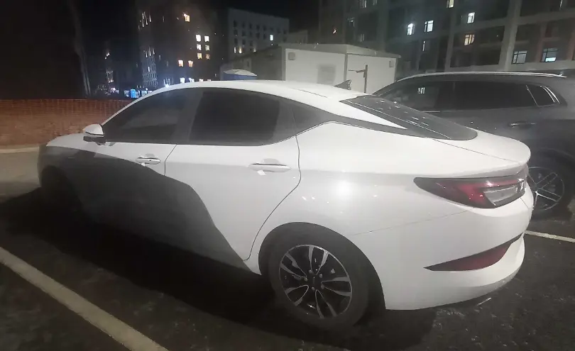 JAC J7 2023 года за 5 800 000 тг. в Астана фото 2