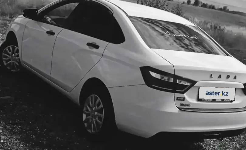 LADA (ВАЗ) Vesta 2021 года за 5 600 000 тг. в Восточно-Казахстанская область фото 1