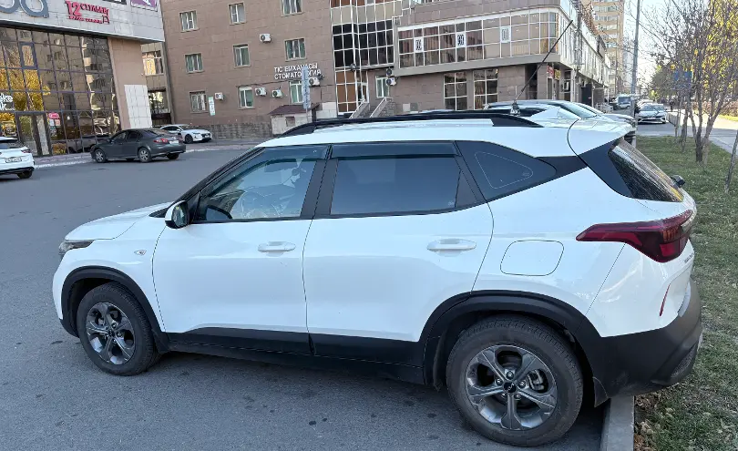 Kia Seltos 2021 года за 8 800 000 тг. в Астана фото 5
