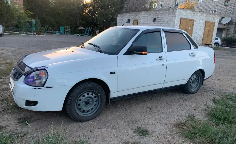 LADA (ВАЗ) Priora 2013 года за 2 400 000 тг. в Экибастуз