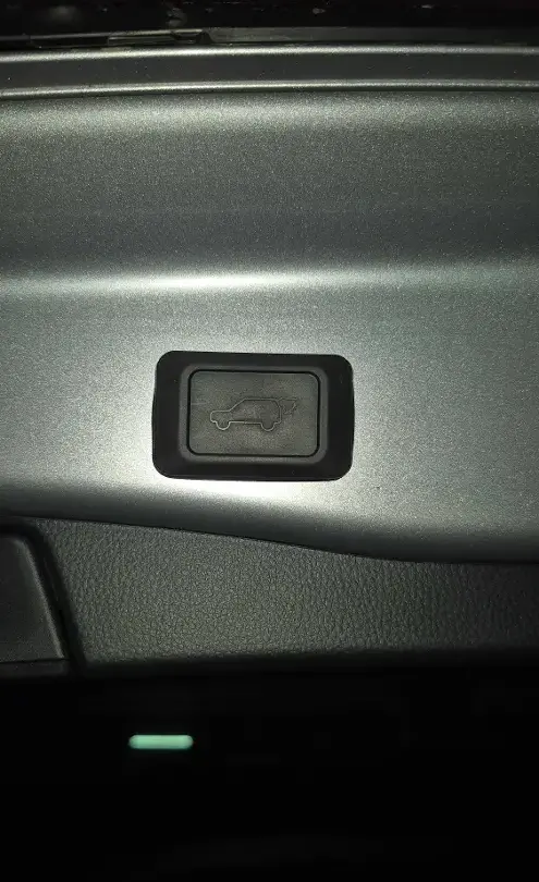 Toyota RAV4 2023 года за 17 600 000 тг. в Астана фото 5