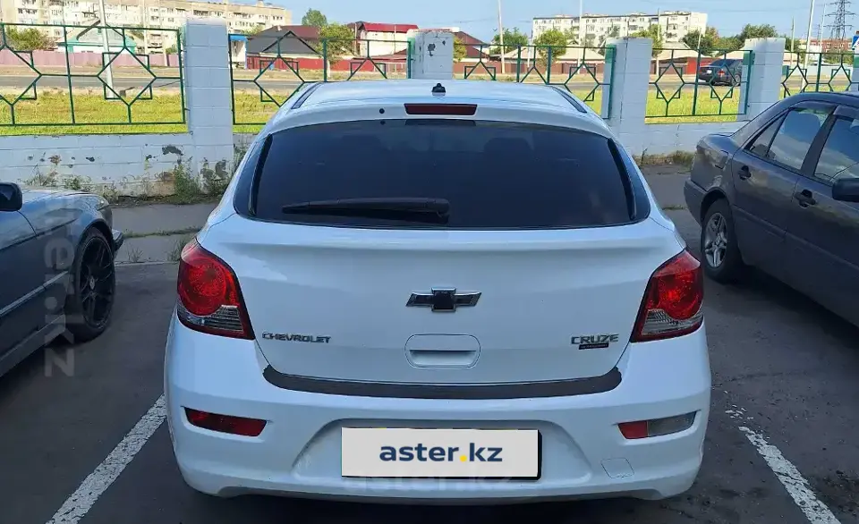 Chevrolet Cruze 2013 года за 3 500 000 тг. в Павлодарская область фото 3