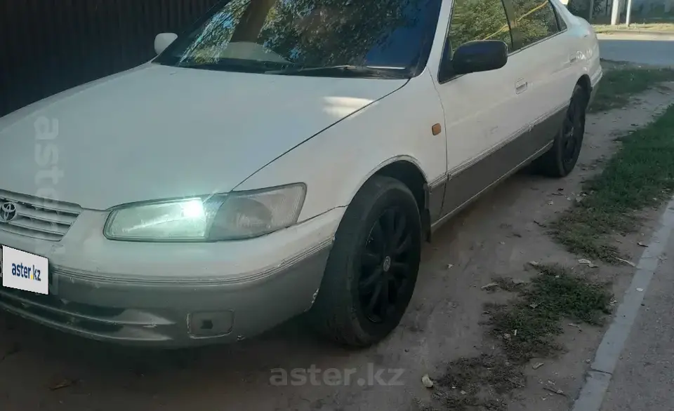 Toyota Camry 1999 года за 2 200 000 тг. в Алматы фото 1