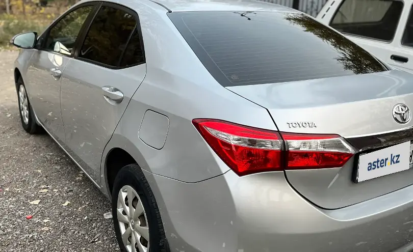 Toyota Corolla 2014 года за 5 800 000 тг. в Алматы фото 2