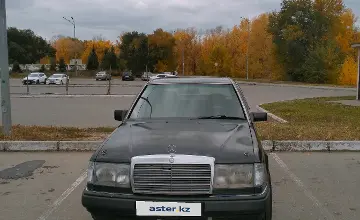 Mercedes-Benz E-Класс 1993 года за 2 700 000 тг. в Усть-Каменогорск фото 1