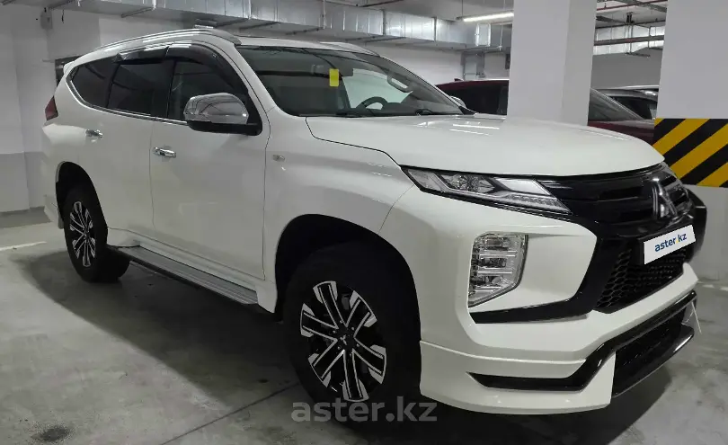 Mitsubishi Montero Sport 2022 года за 16 699 000 тг. в Алматы фото 3