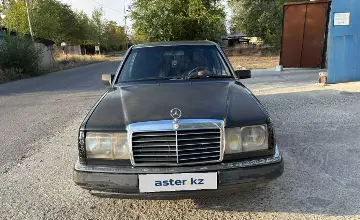 Mercedes-Benz E-Класс 1993 года за 1 100 000 тг. в Талдыкорган фото 1
