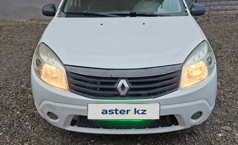 Renault Sandero 2013 года за 1 900 000 тг. в Астана фото 1