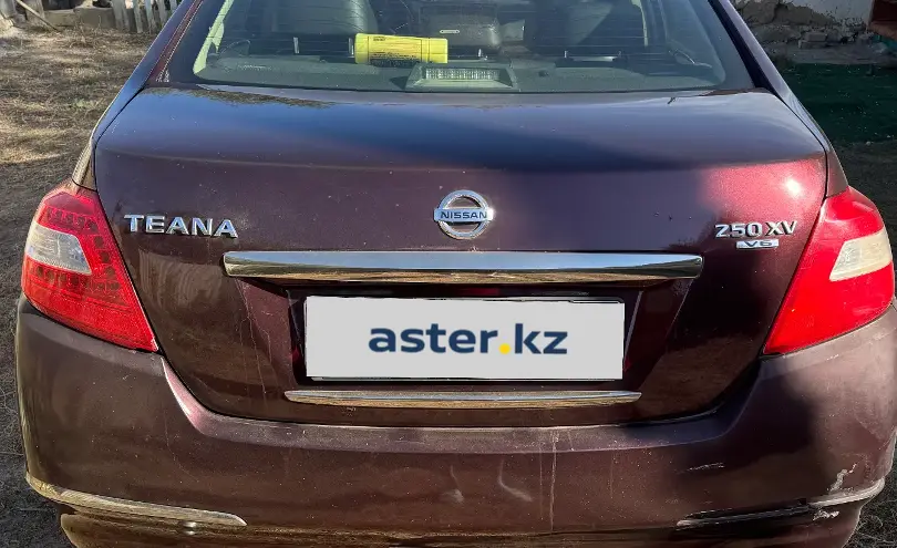 Nissan Teana 2011 года за 3 500 000 тг. в Уральск фото 3