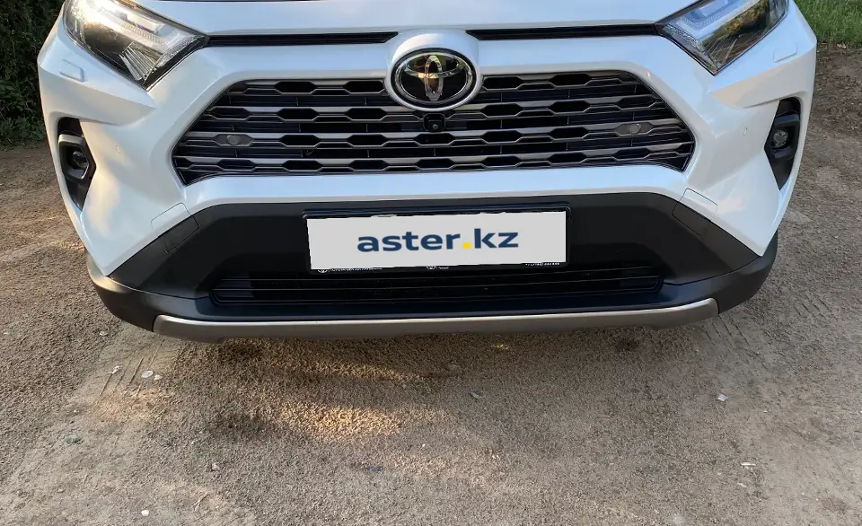 Toyota RAV4 2022 года за 15 200 000 тг. в Павлодарская область