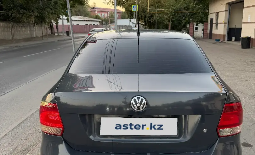 Volkswagen Polo 2011 года за 2 800 000 тг. в Алматы фото 3