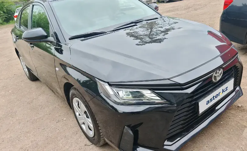 Toyota Yaris 2022 года за 8 200 000 тг. в Алматы фото 4