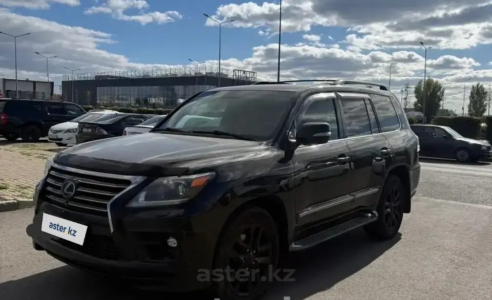 Lexus LX 2015 года за 26 000 000 тг. в Астана фото 1