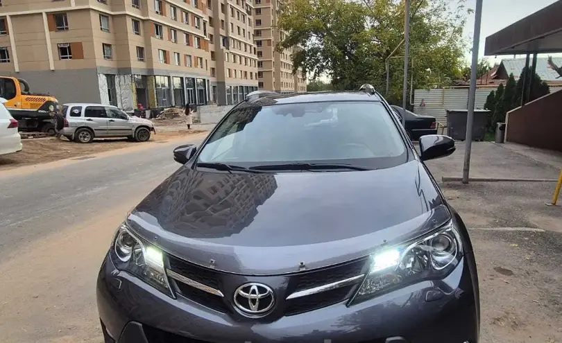 Toyota RAV4 2014 года за 11 000 000 тг. в Алматы фото 3