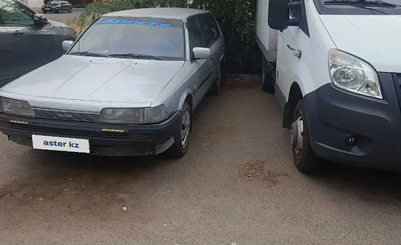 Toyota Camry 1990 года за 350 000 тг. в Павлодар