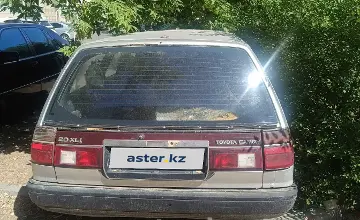 Toyota Camry 1990 года за 350 000 тг. в Павлодар фото 4