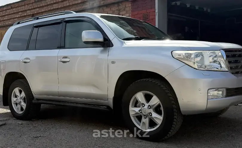 Toyota Land Cruiser 2010 года за 23 000 000 тг. в Усть-Каменогорск фото 2