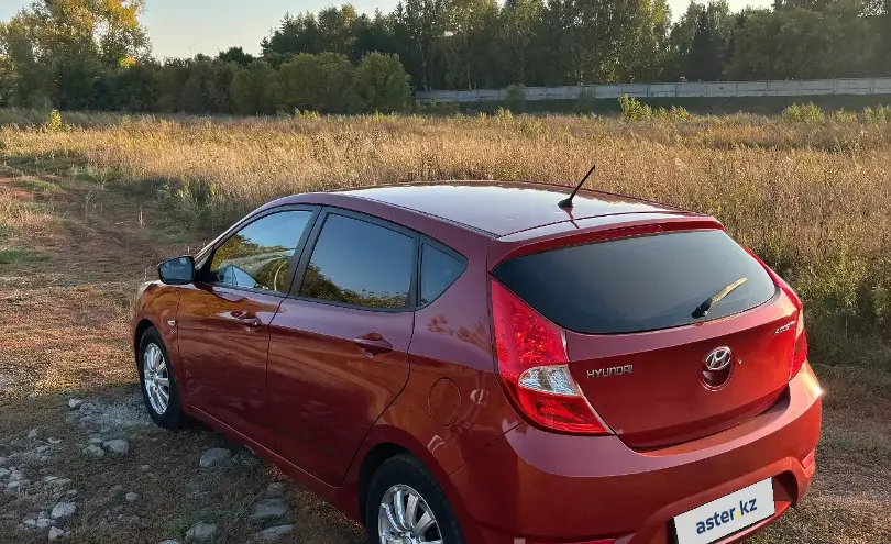 Hyundai Accent 2012 года за 4 600 000 тг. в Усть-Каменогорск фото 3
