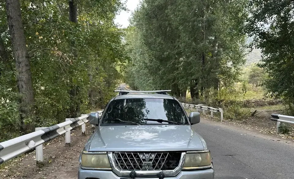 Mitsubishi Montero Sport 2001 года за 2 500 000 тг. в Алматы фото 1