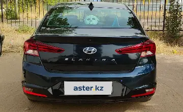 Hyundai Elantra 2019 года за 6 500 000 тг. в Талдыкорган