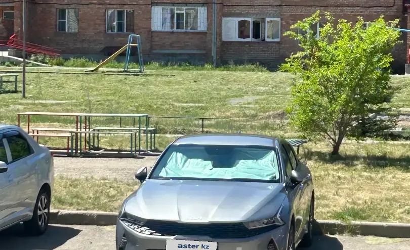 Kia K5 2024 года за 13 100 000 тг. в Усть-Каменогорск