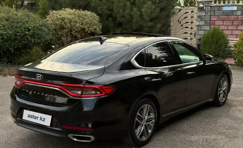 Hyundai Grandeur 2017 года за 10 500 000 тг. в Алматы фото 4
