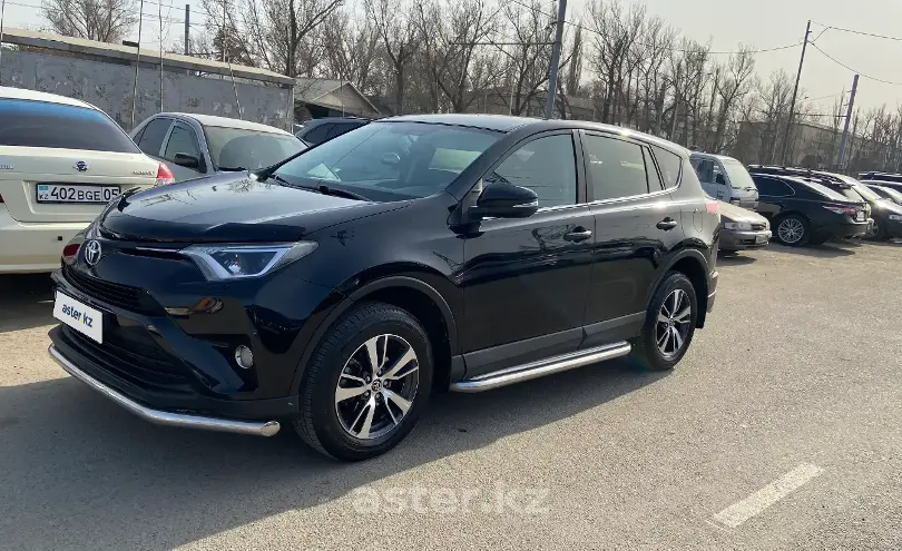 Toyota RAV4 2017 года за 11 000 000 тг. в Алматы фото 1