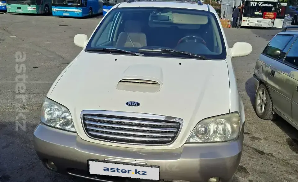 Kia Carnival 2003 года за 2 200 000 тг. в Шымкент фото 1