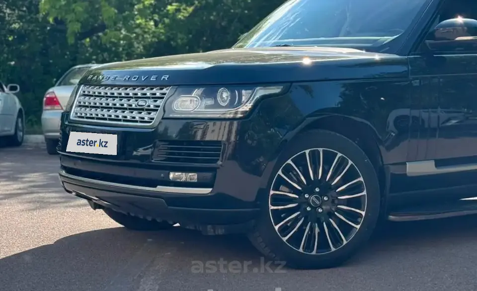 Land Rover Range Rover 2013 года за 17 500 000 тг. в Астана