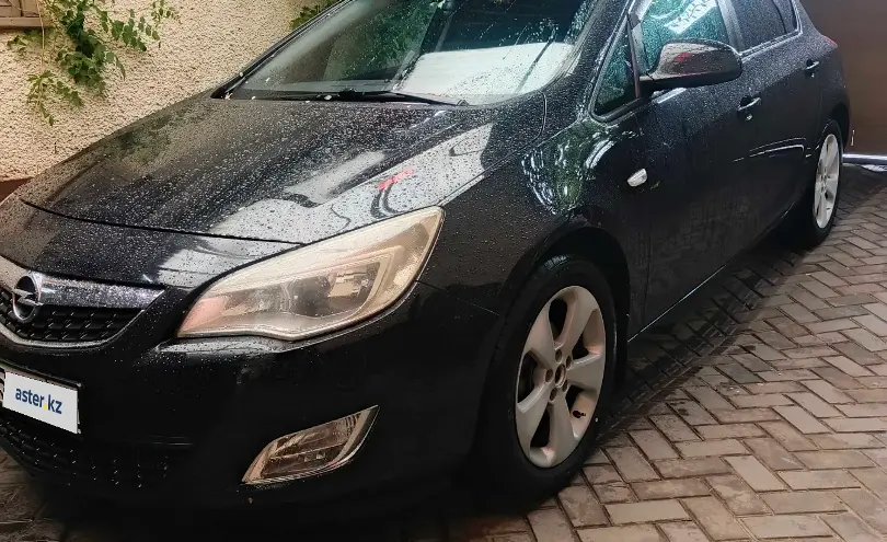 Opel Astra 2011 года за 3 000 000 тг. в Алматы фото 1