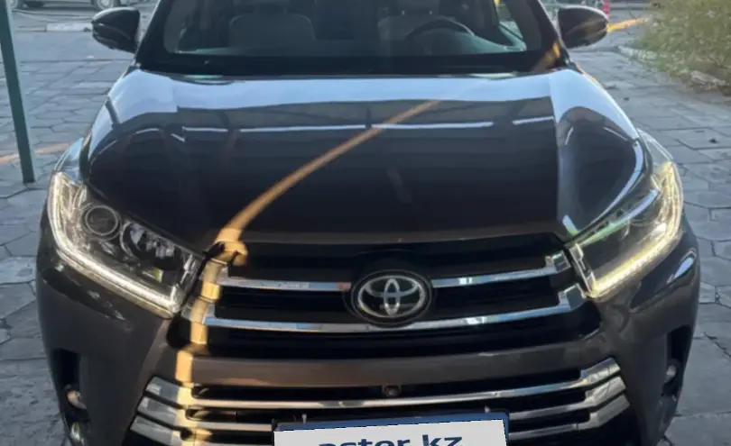 Toyota Highlander 2019 года за 20 000 000 тг. в Талдыкорган фото 5